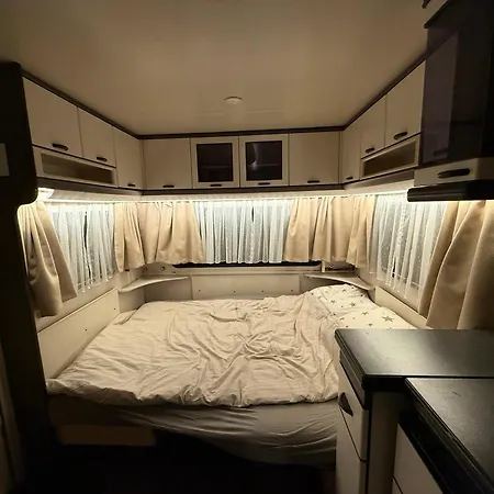 Fully Equipped Caravan 1 Gentofte